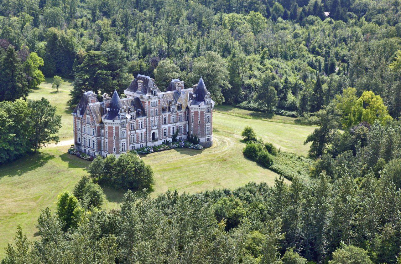 Growth Report from Wealth-X Billionaire Census