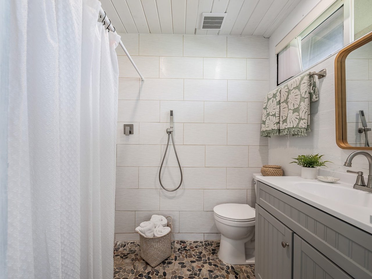 92-1536 Aliinui Drive 1201