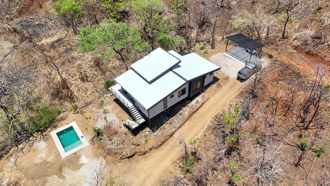 Modern Hilltop Home with Ocean Views, Papagayo, Guanacaste