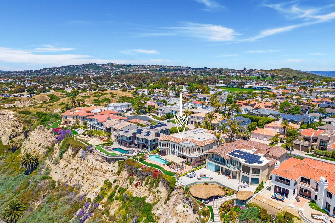 Bluff Front Ocean View Estate