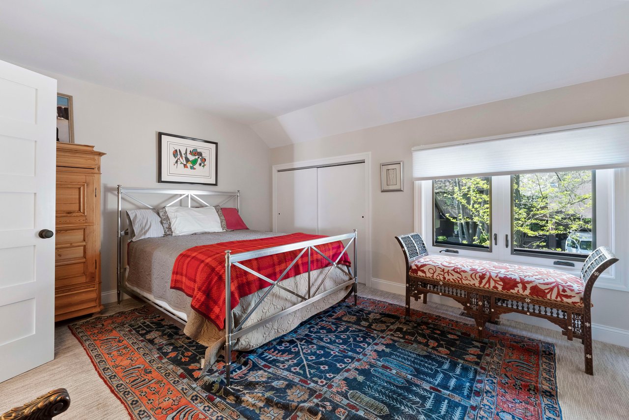 27 Windmill Dr