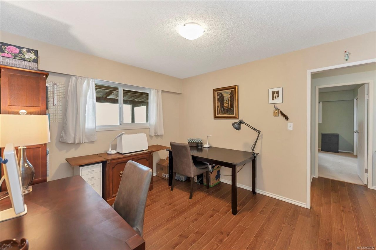 7639 Sigmar Pl