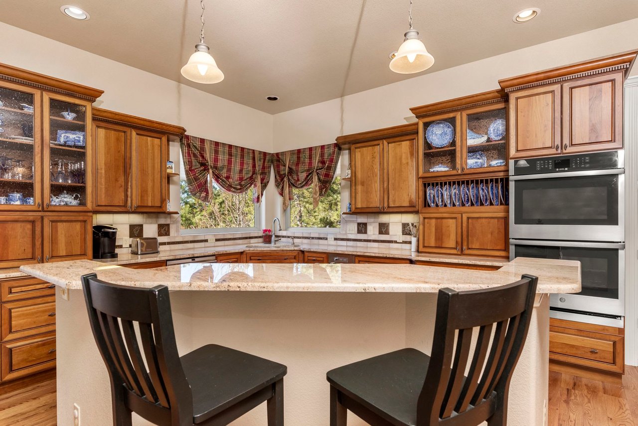 1255 Scarsbrook Court