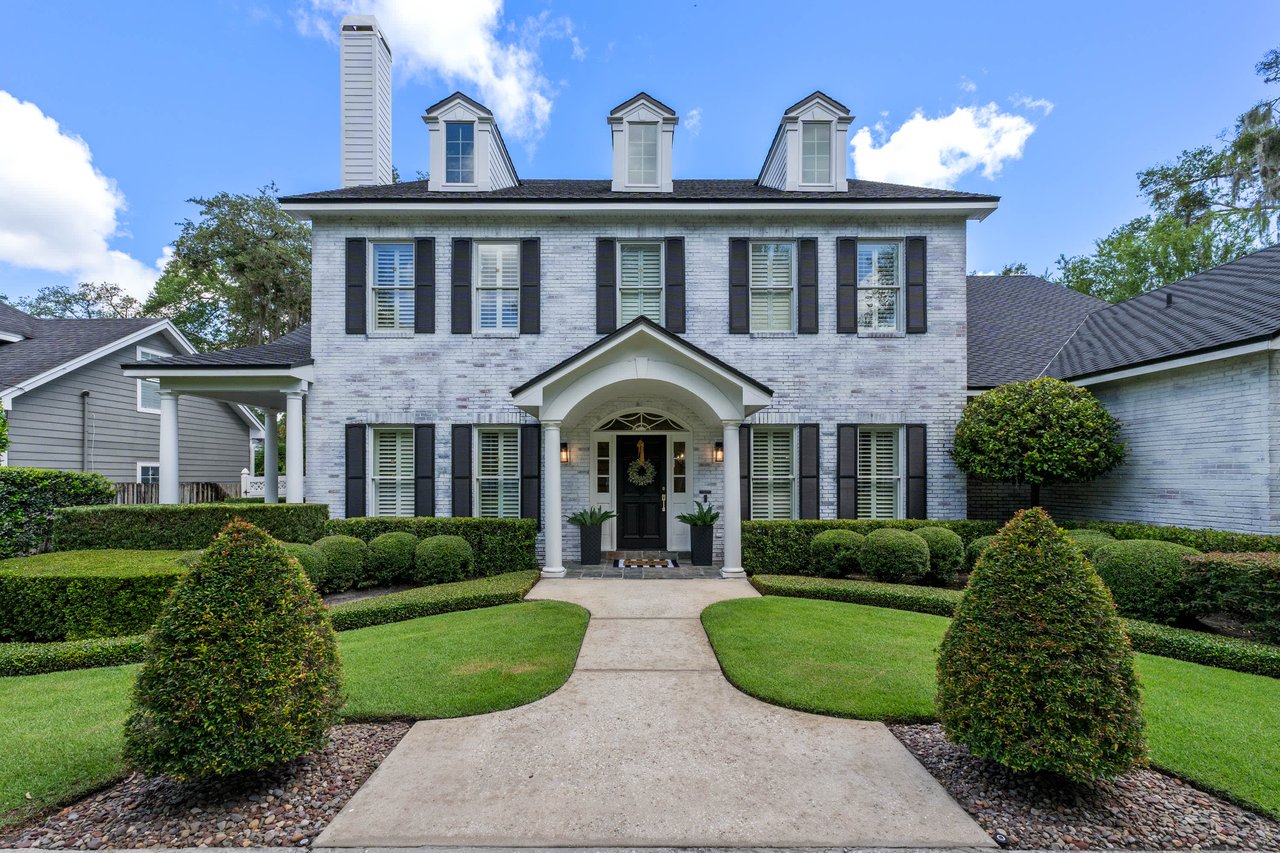 1421 Place Picardy