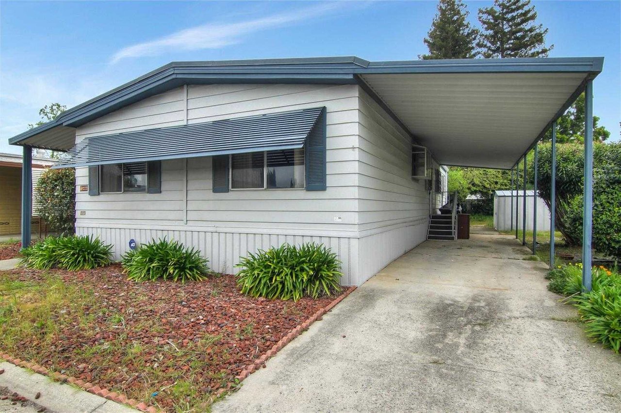 61 Maple Drive