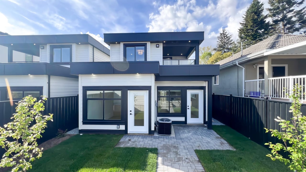 8020 19th Ave