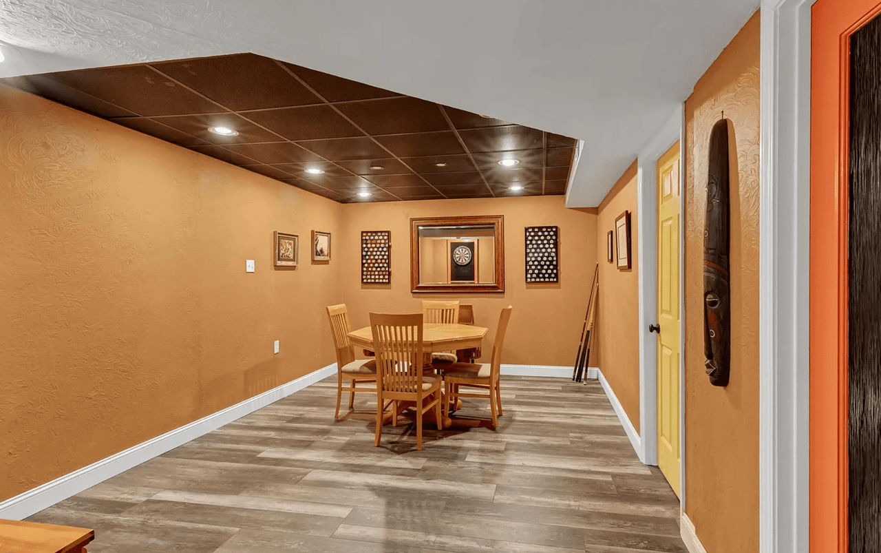1701 Timber Pass