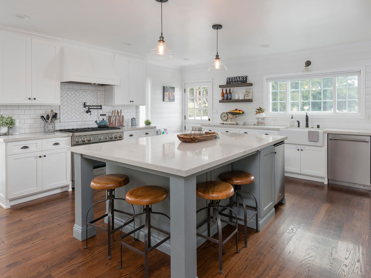 839 Eucalyptus Drive