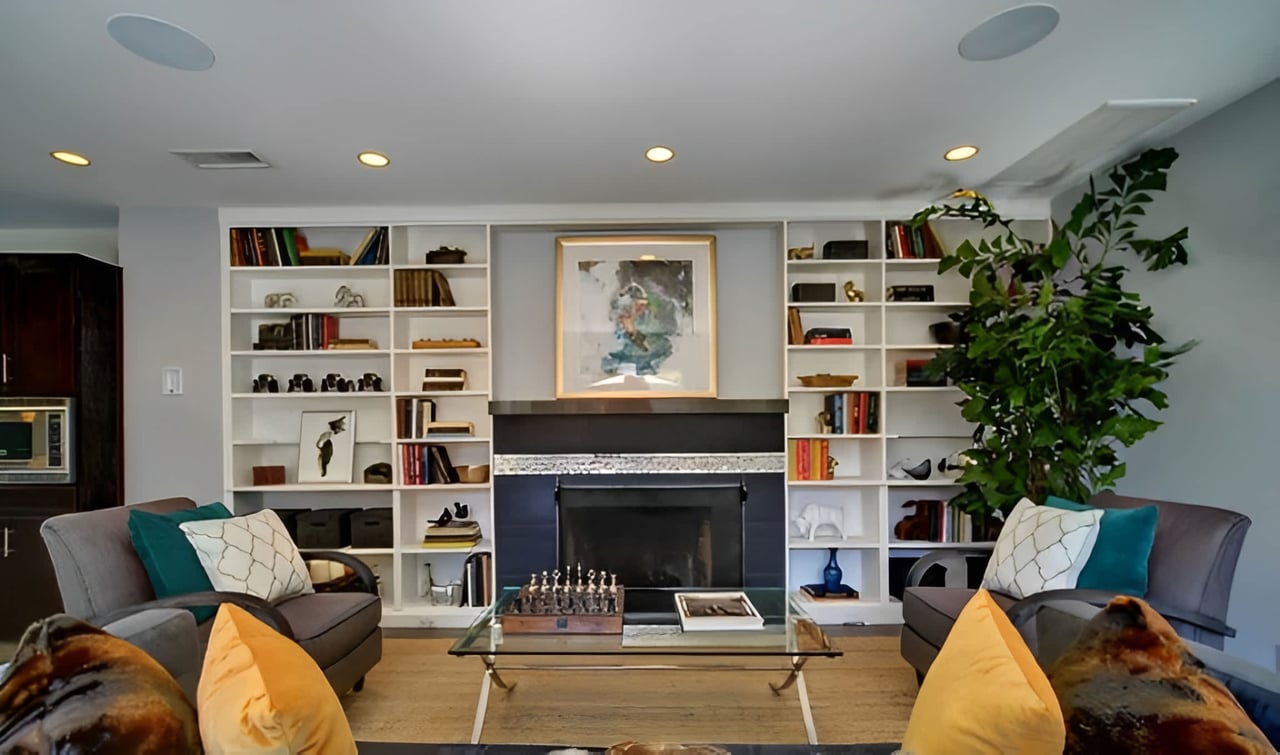 Home of the Day: Quiet West Hollywood Contemporary Pumps Up the Volume