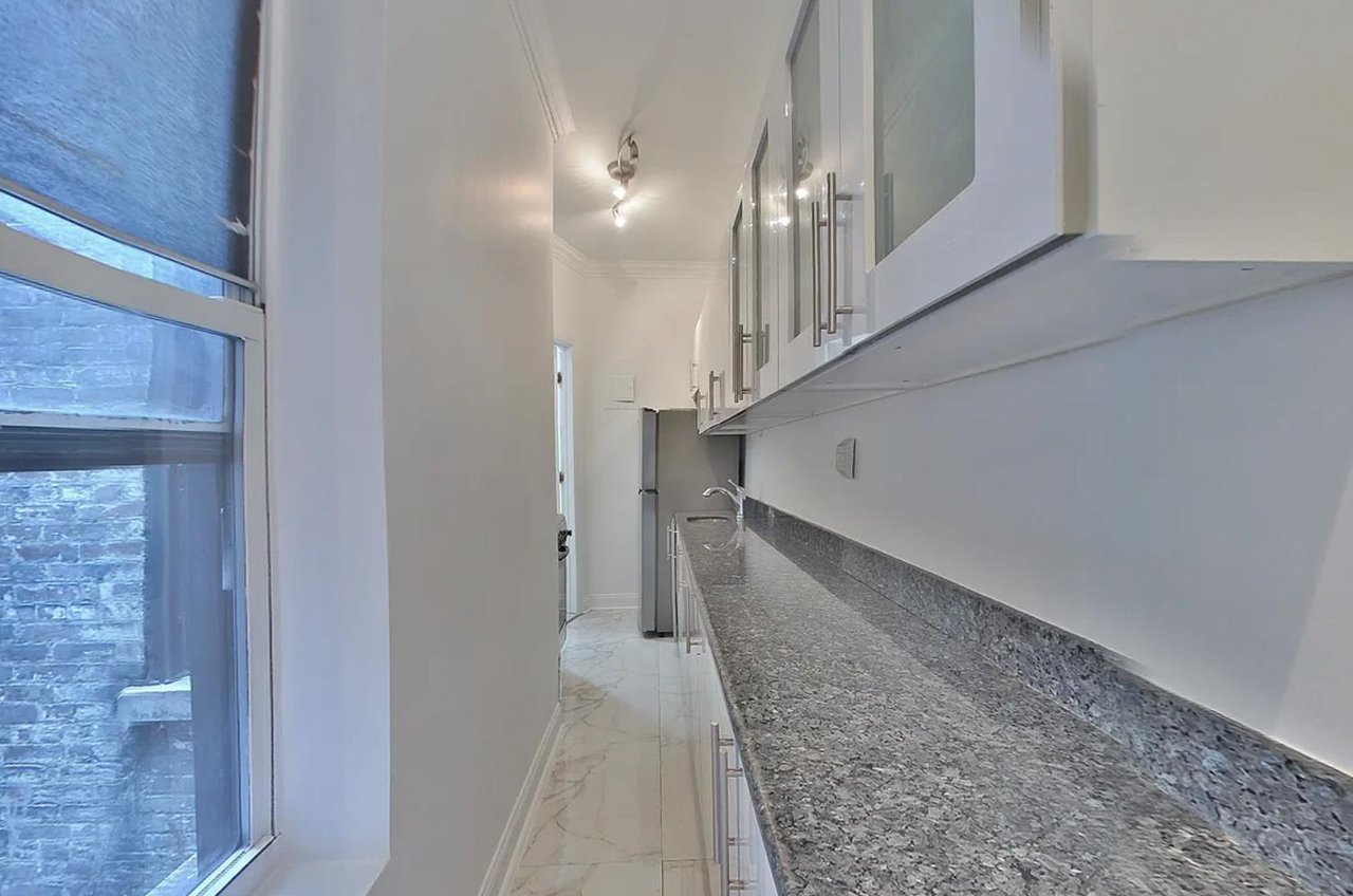 15a West 64th Street, Apt 4-B