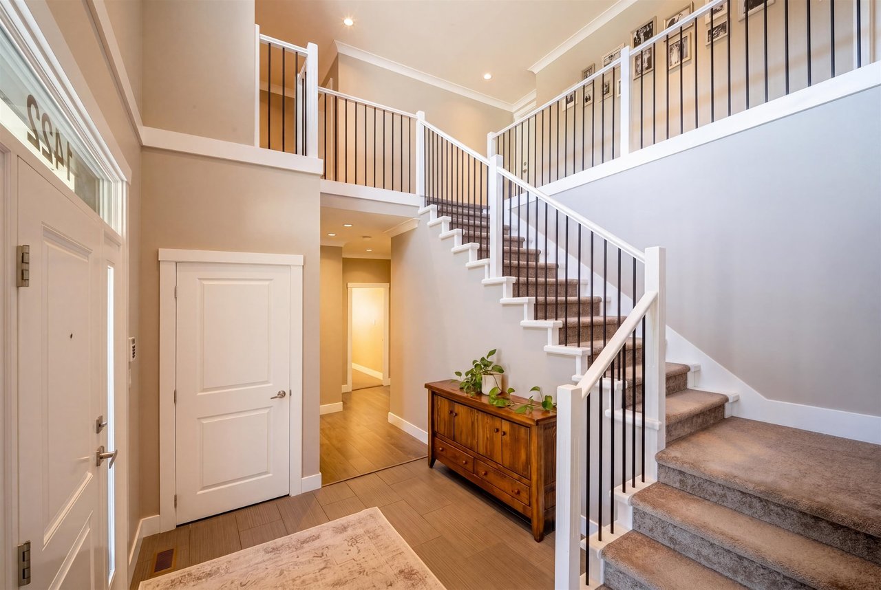 1422 Maple Cres