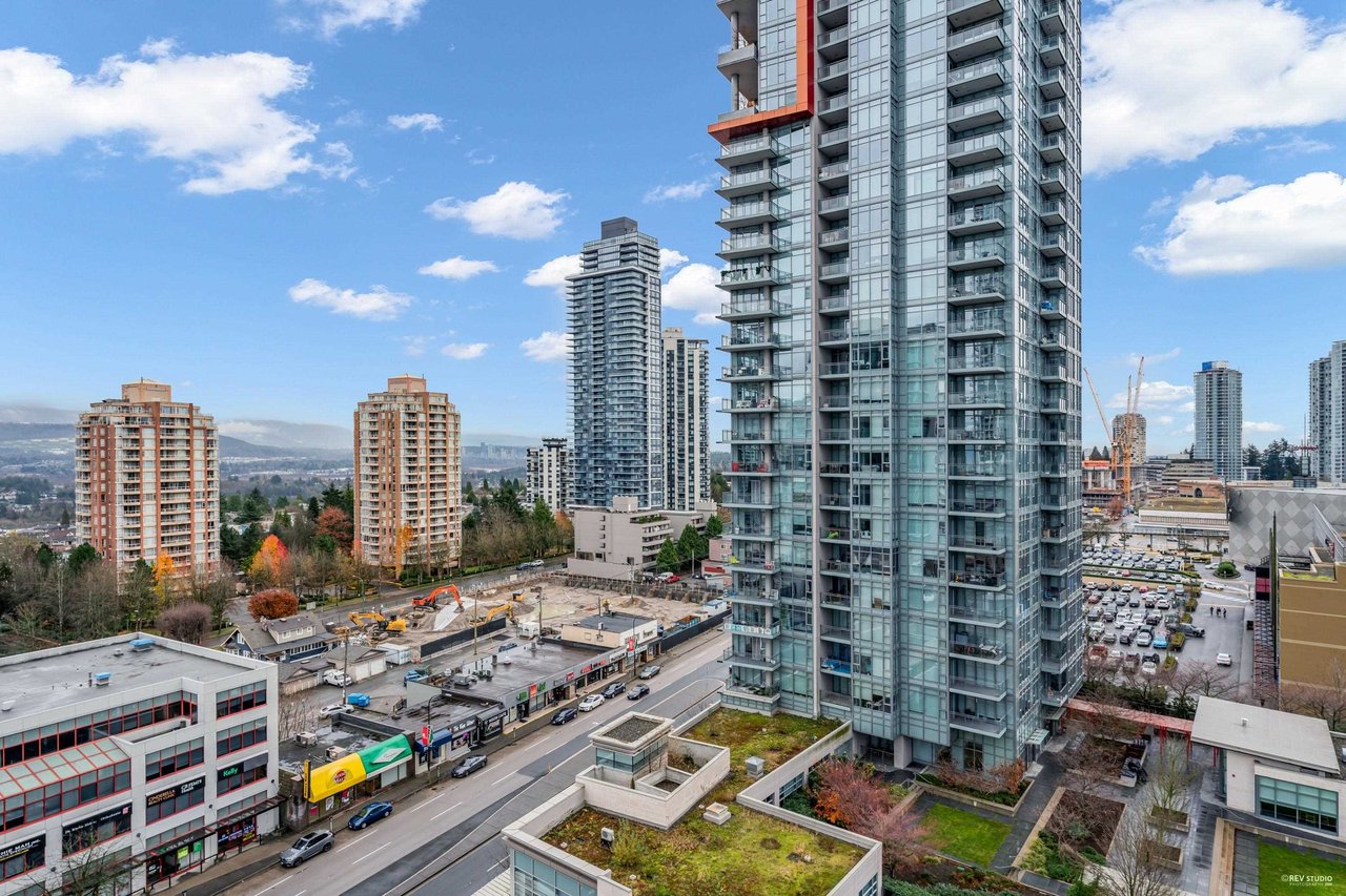 1101-6000 Mckay Avenue, Burnaby