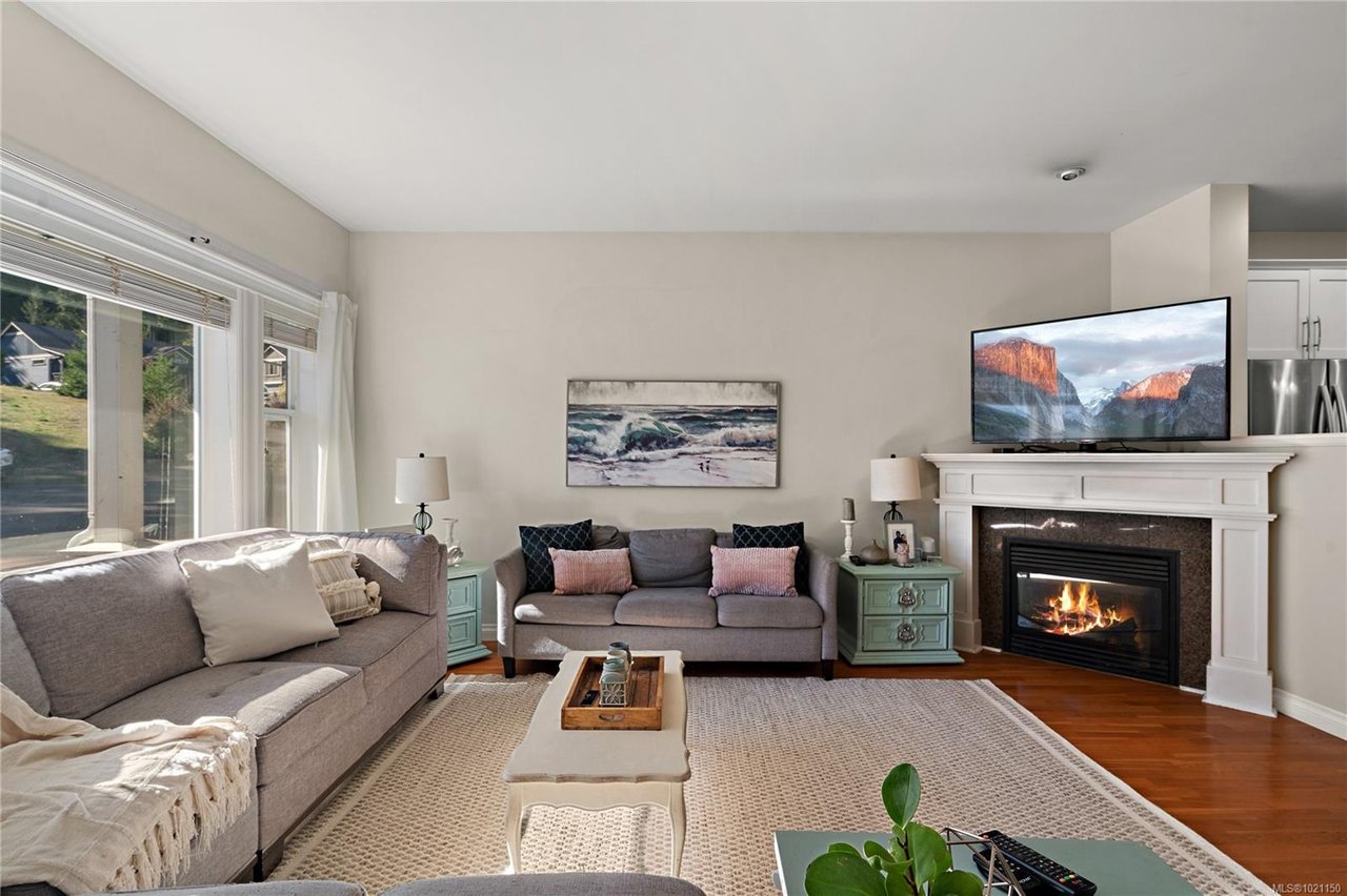 768 Hanbury Pl