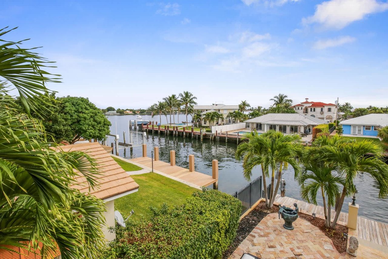820 Ocean Inlet Dr