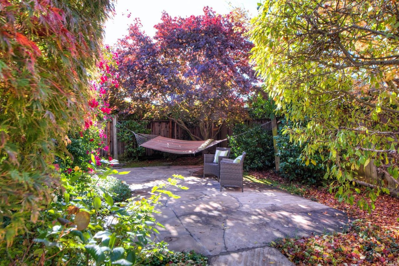 Charming Waterfront Property with Private Boat Dock- Represented Seller