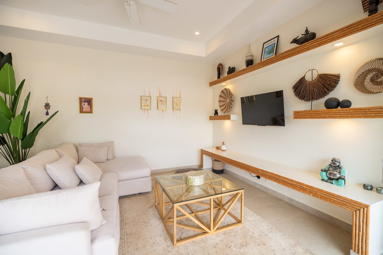 Tropical Gated Family Villa, Tamarindo, Guanacaste
