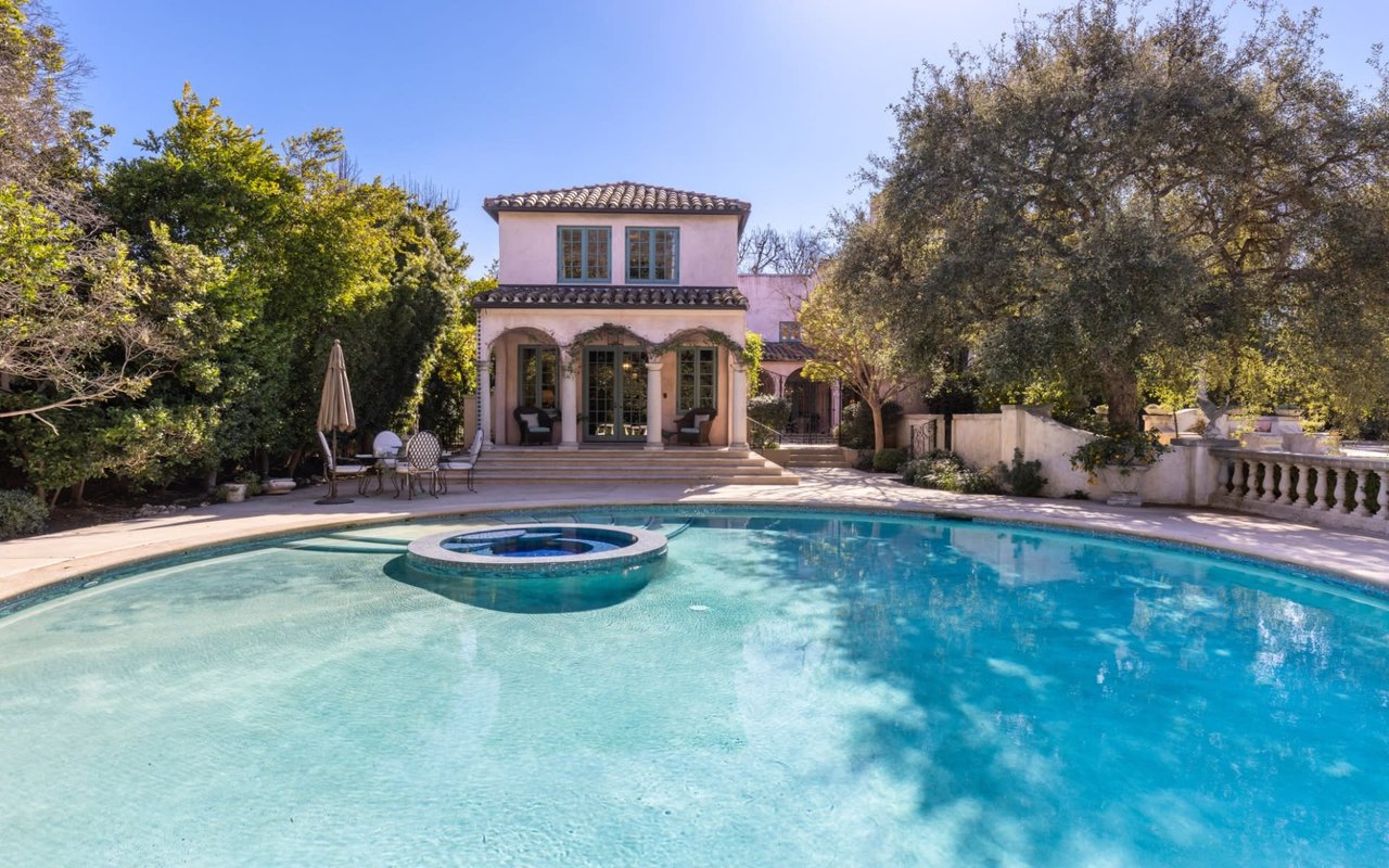 Phil Spector’s Onetime Pasadena Mansion Seeks $9 Million