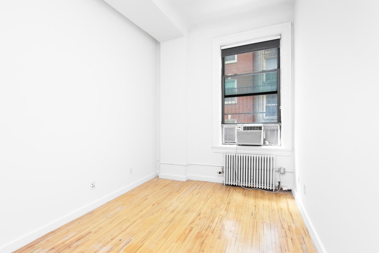 135 William Street, Apt 10-B