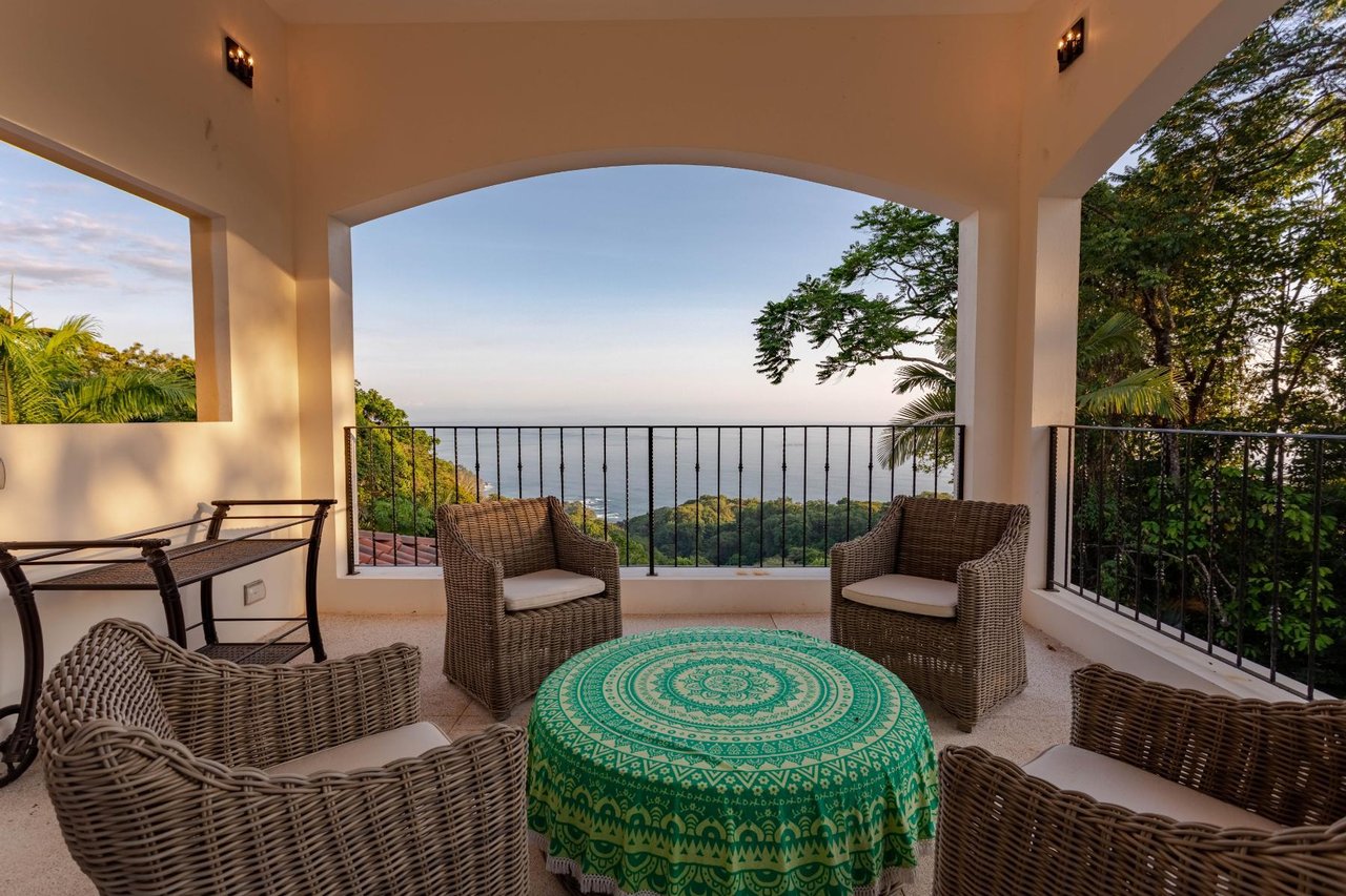 Private Ocean View Estate, Dominical, Puntarenas