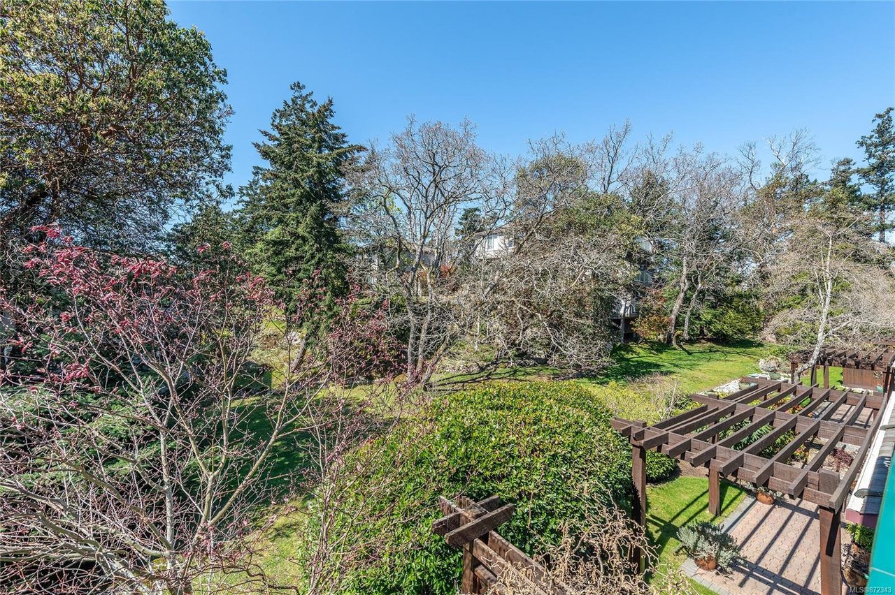24-108 Aldersmith Pl