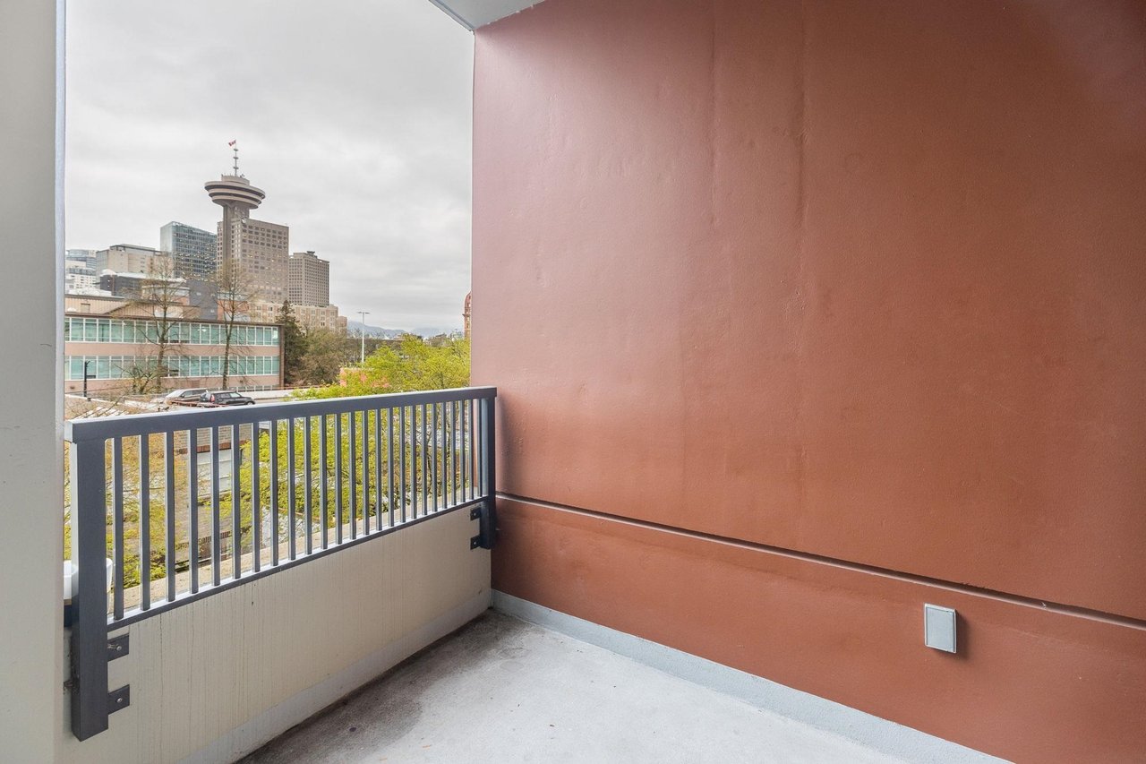 402-531 Beatty Street, Vancouver