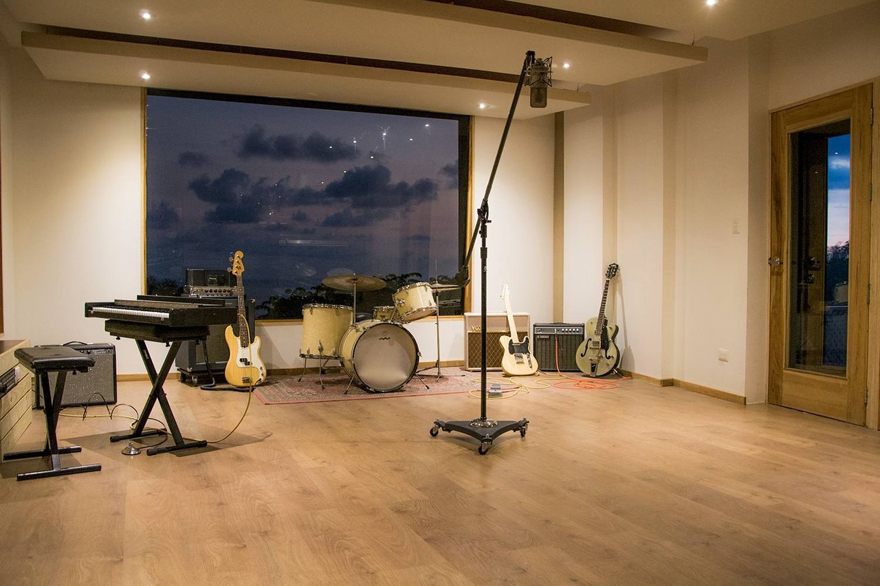 Recording Studio Estate Guest House, Santa Teresa, Puntarenas