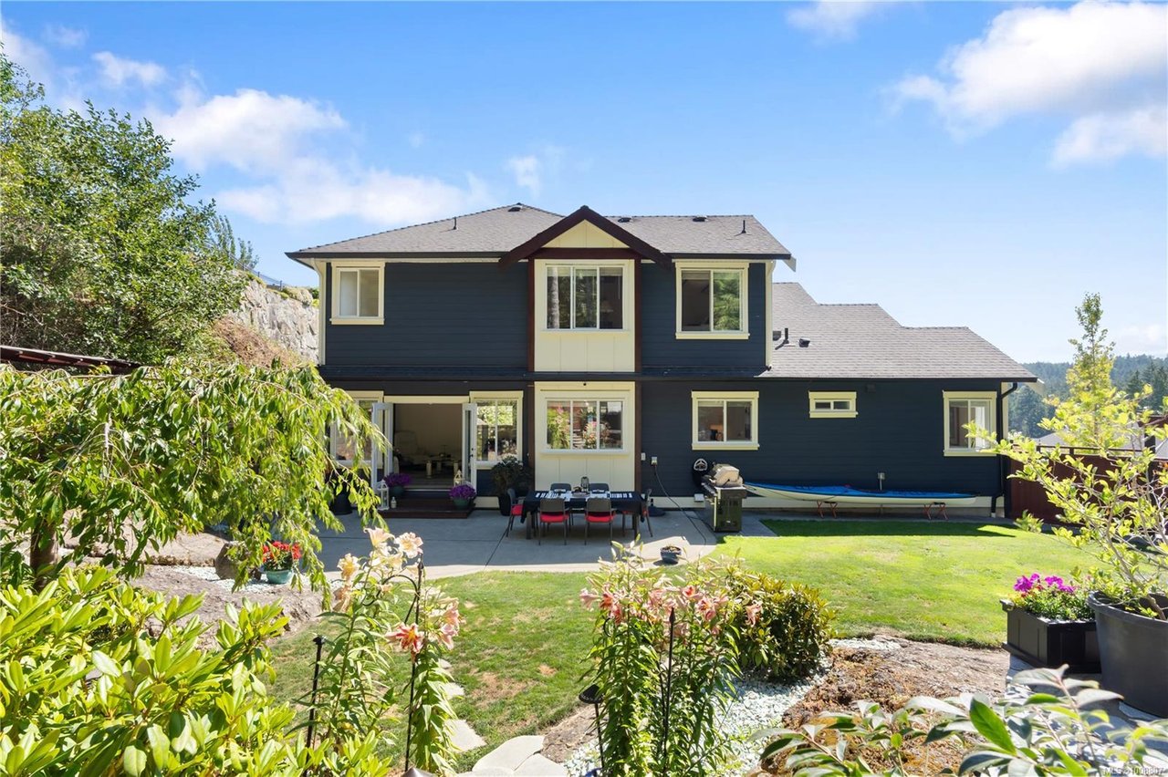 630 Granrose Terr, Colwood