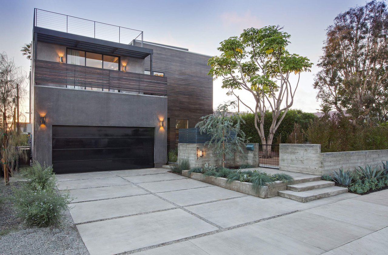 3343 Cabrillo Blvd