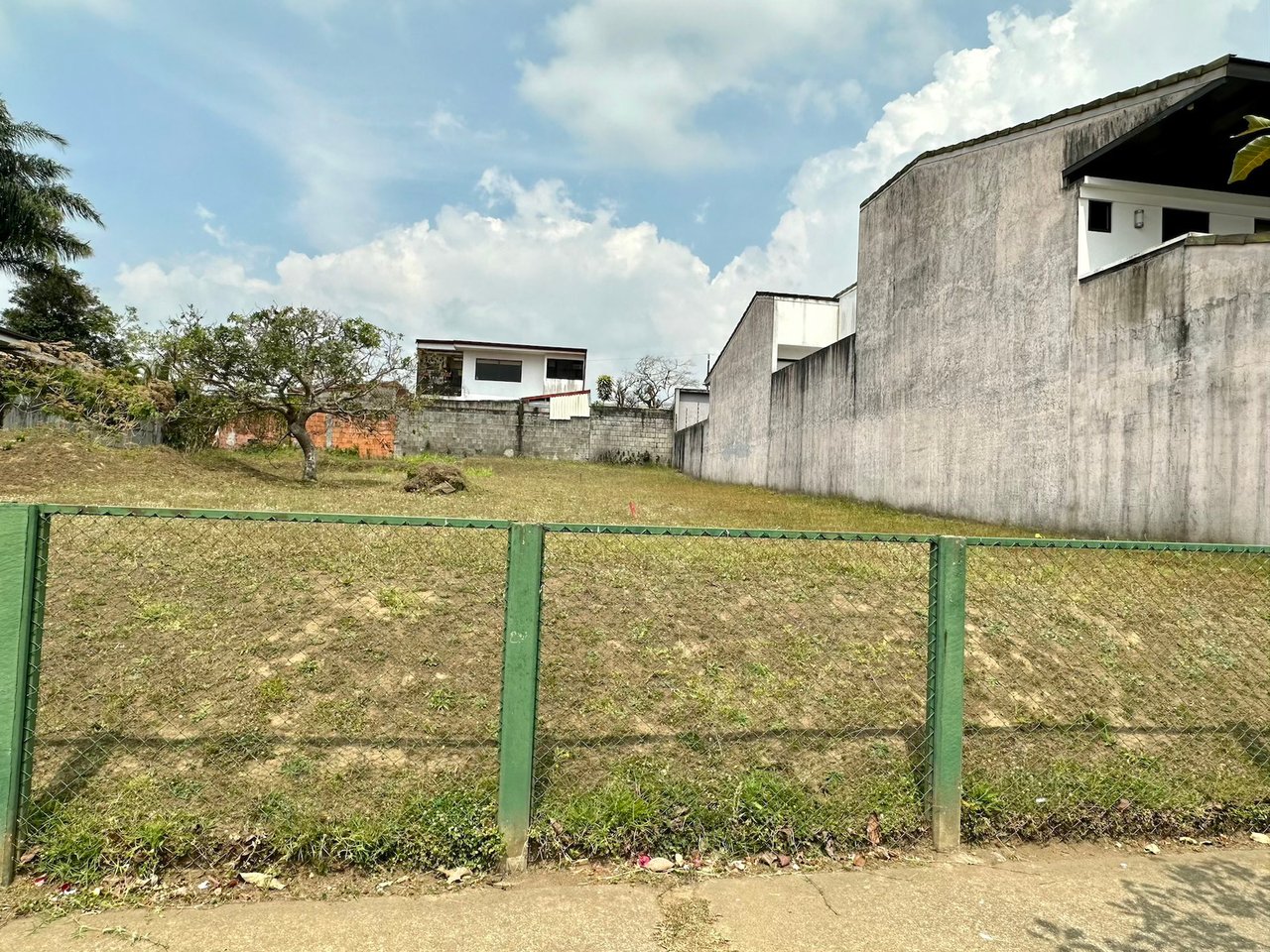 Gated Residential Building Lot, Curridabat, San Jose
