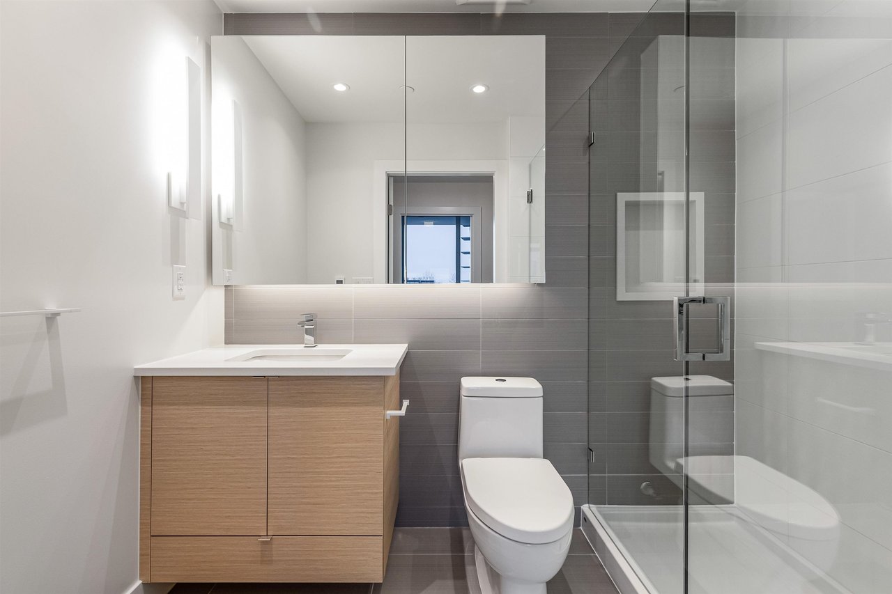 607-3438 Sawmill Cres