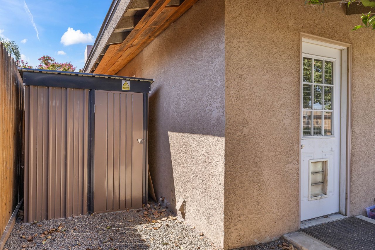 2404 Belvedere Avenue, Bakersfield, CA 93304