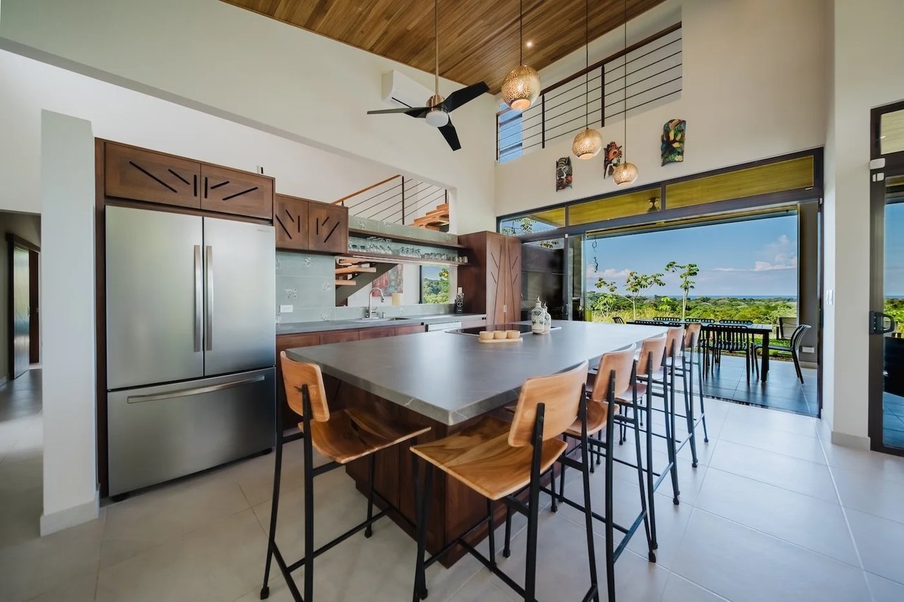 Ocean View Luxury Home, Ojochal, Puntarenas