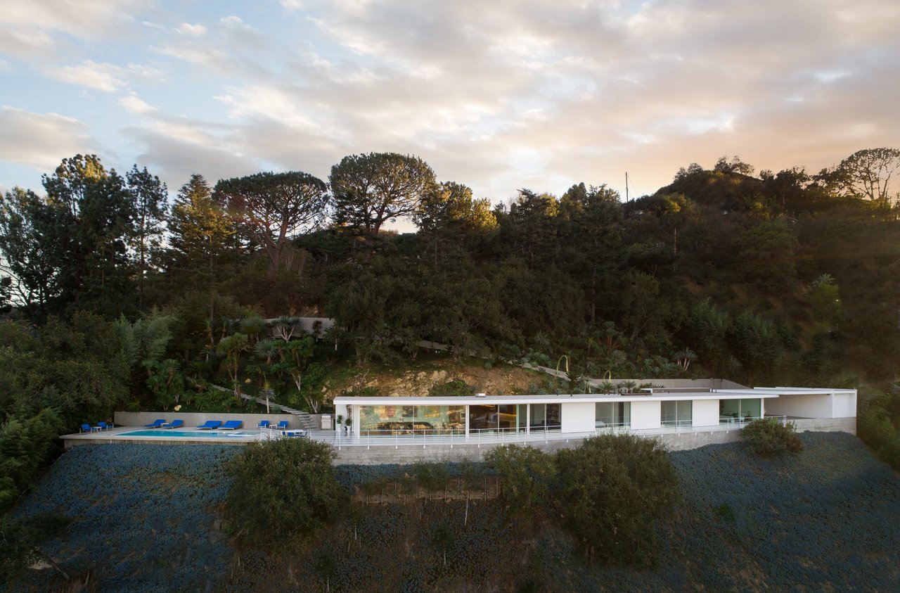 Contemporary Modern View Home