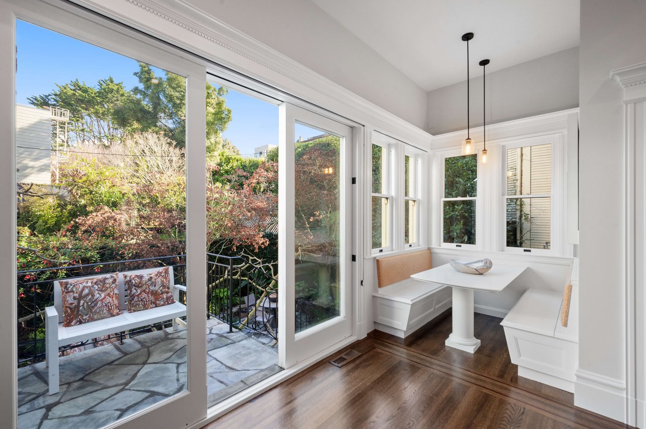 Grand Pacific Heights Home on a Coveted Flat Block between Lafayette & Alta Plaza Parks