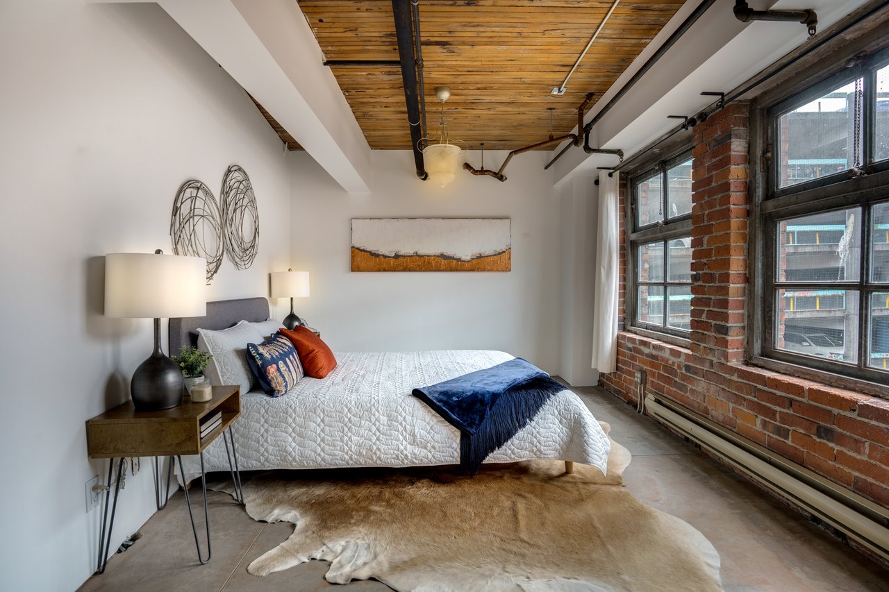 120 Powell