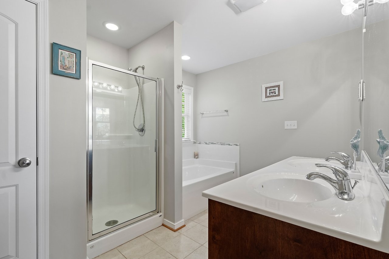 11827 Rimswell Turn