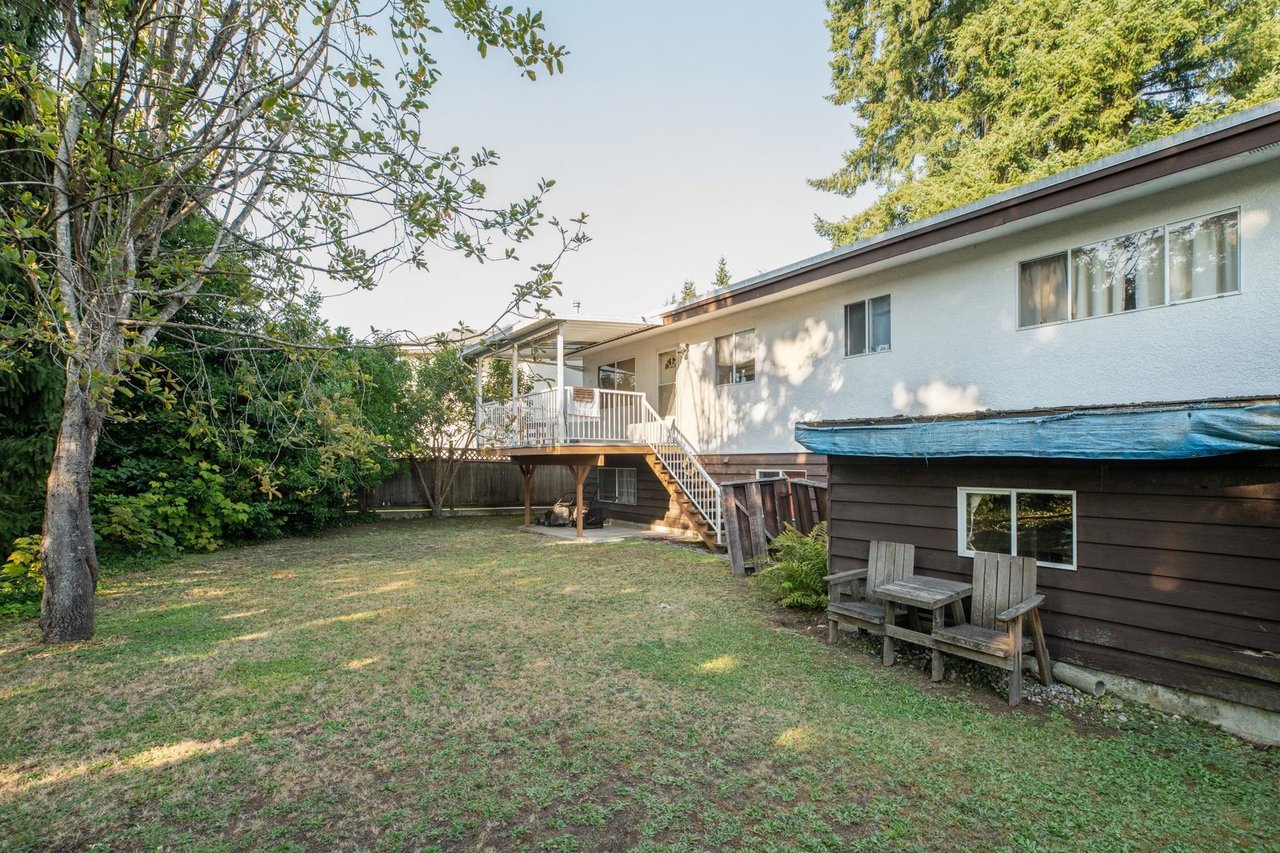 900 Porter St
