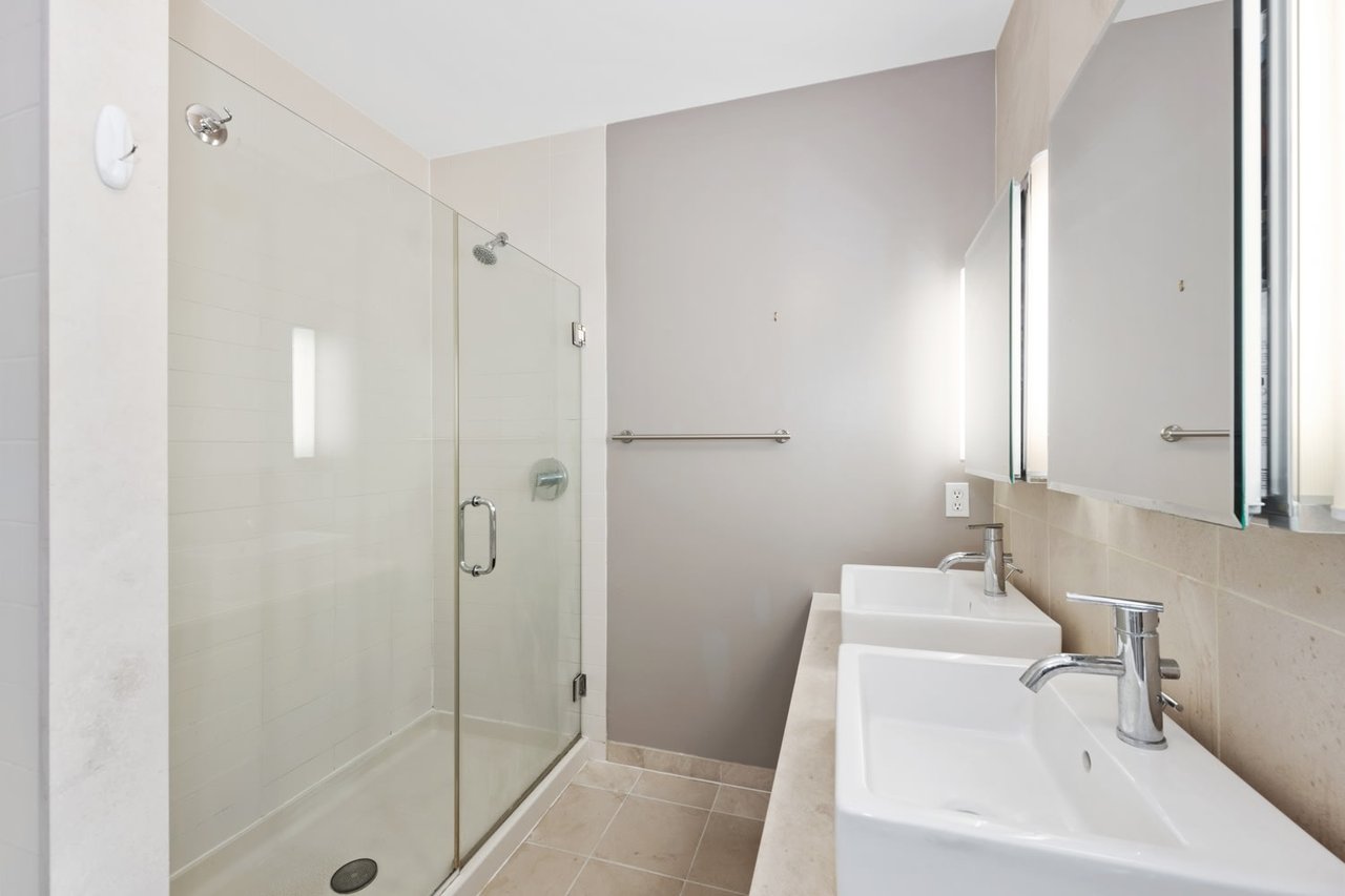 2002 5th Avenue Unit: 6-B