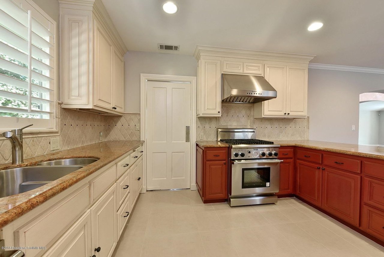 4535 Alta Canyada Rd