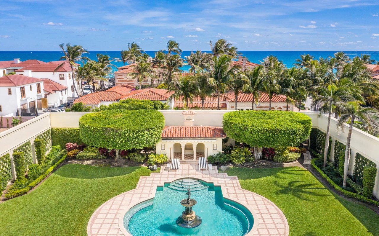 Luxury Home Prices Skyrocket in Palm Beach With Buyers ‘Off to the Races’