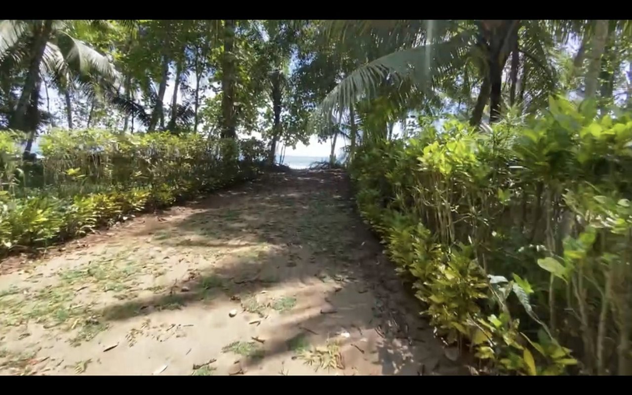 Titled Beachfront Development Land, Uvita, Puntarenas