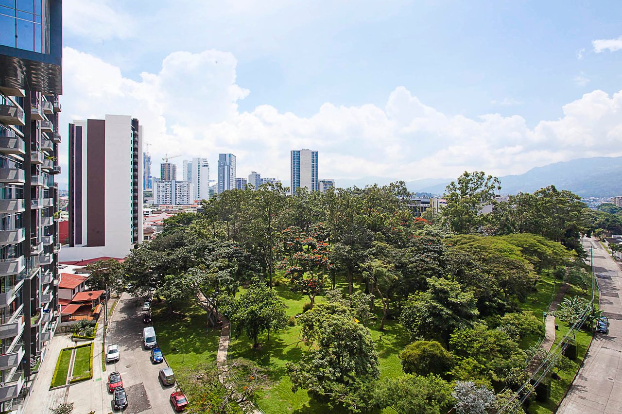 Panoramic View Luxury Penthouse, Sabana and Rohrmoser, San Jose