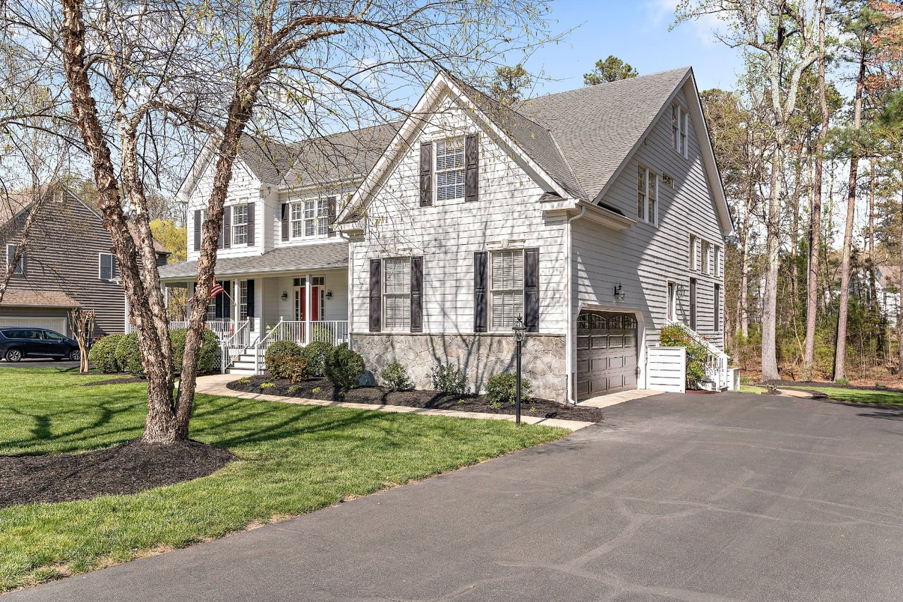 3731 Riverdowns North Drive