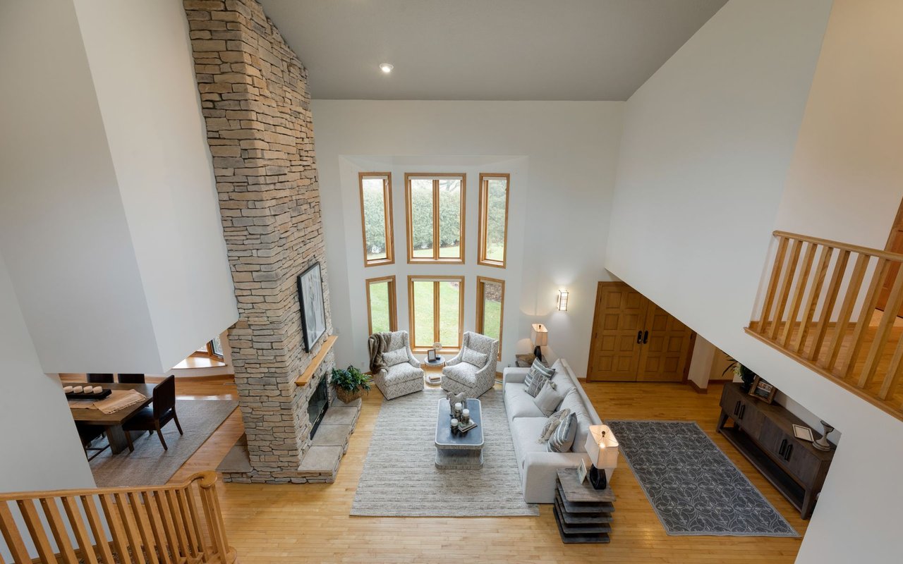 9928 Oak Shore Drive | Lakeville