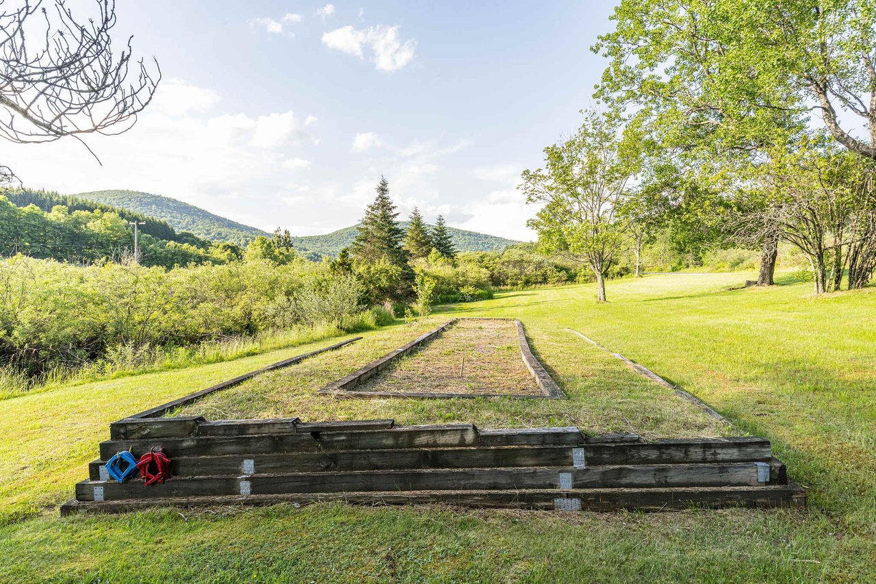 345 Burroughs Memorial Road Ext