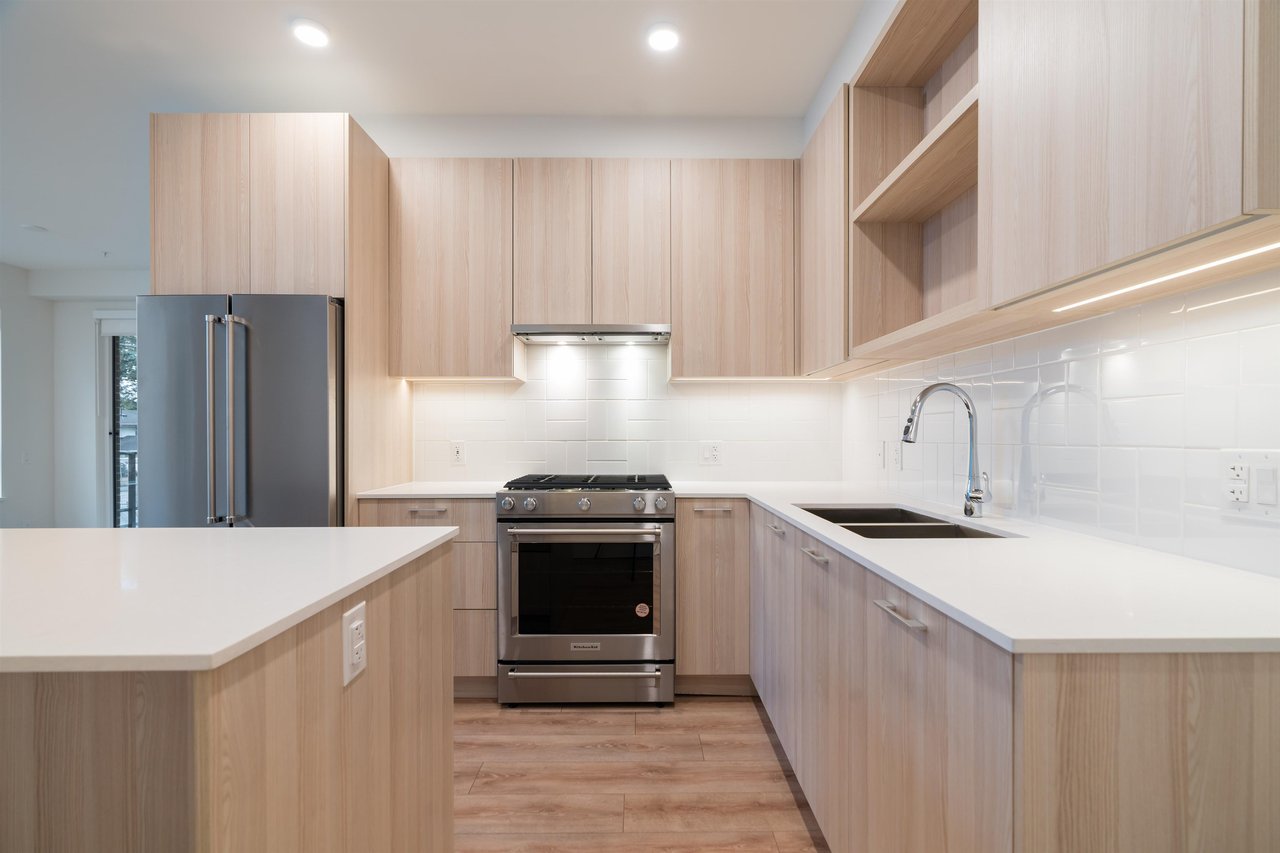 216-735 Anskar Ct