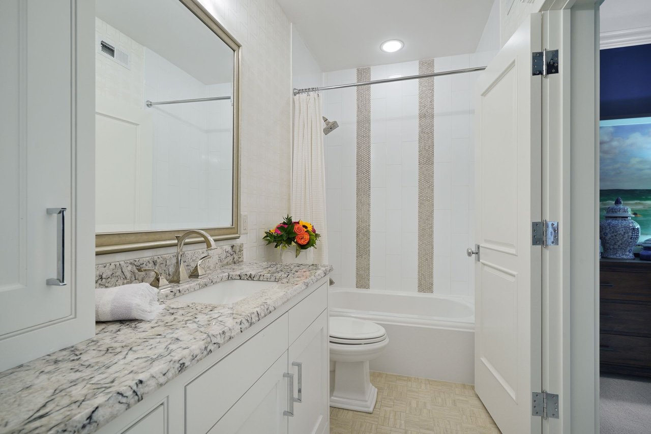 *PENDING* 5333 Halifax Ave, Edina