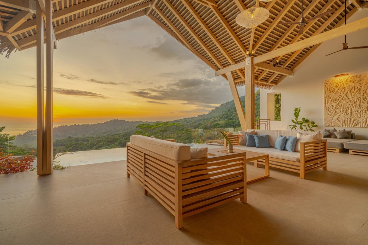 Private Sunset View Compound, Dominical, Puntarenas