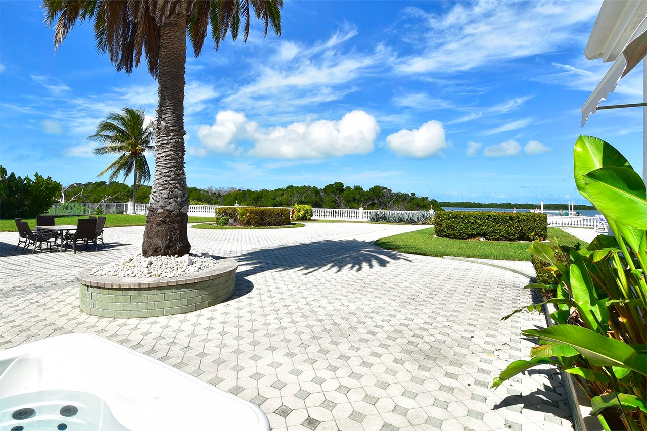 2460 Coco Plum Drive, Marathon FL