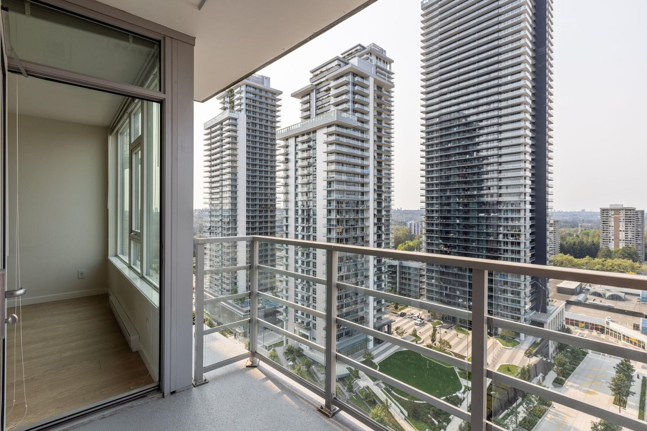1601-530 Whiting Way, Coquitlam